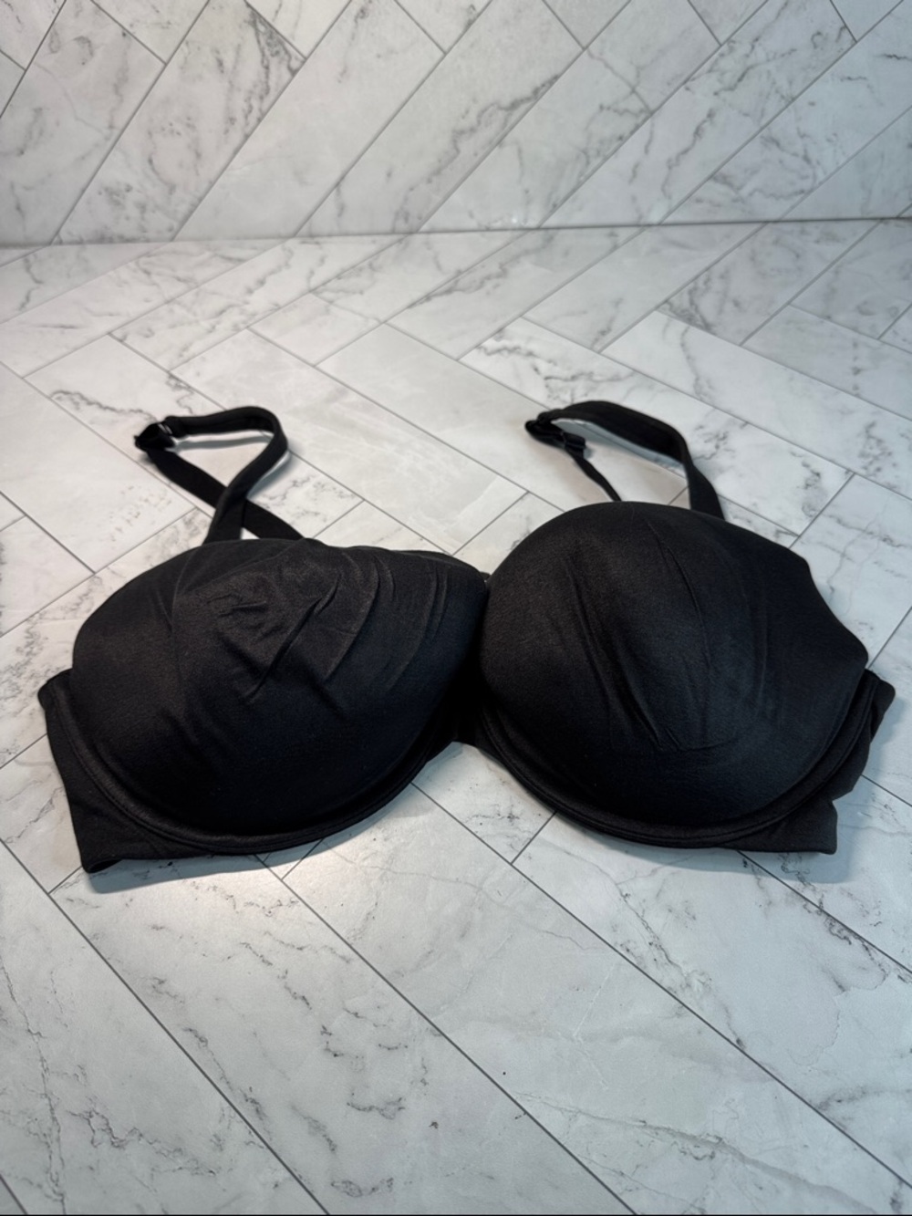 NWOT Cacique Lane Bryant Womens Intuition Uplift Plunge Bra Black UNDERWIRE 42DD